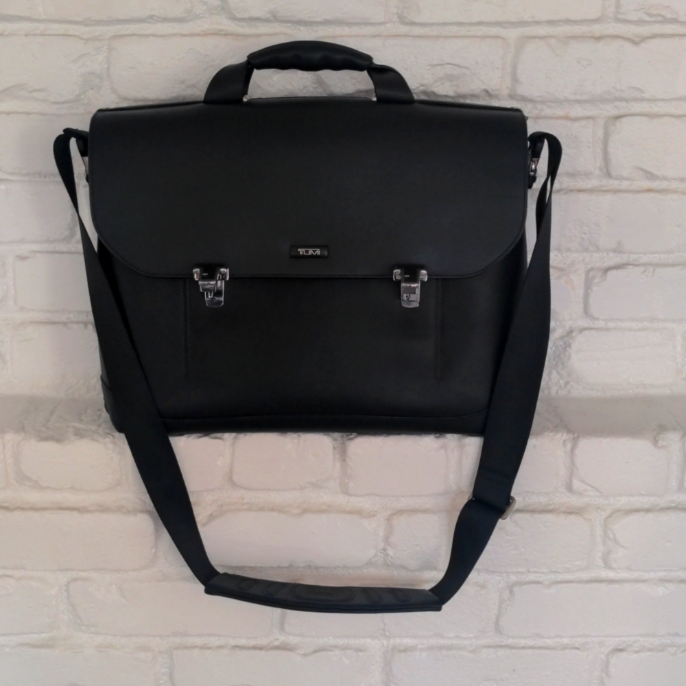 Awesome Tumi All Black Leather & Nylon Briefcase w/Keys